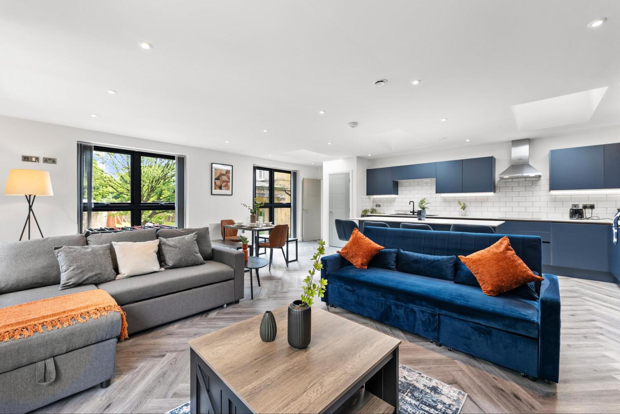 Stylish Large Leeds Apartment - Parking Buitenkant foto